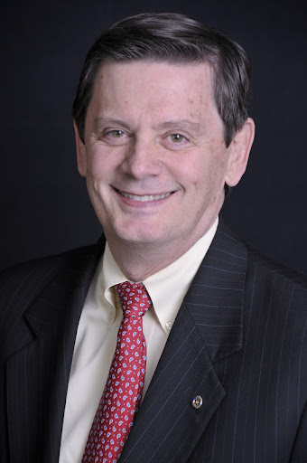 Kenneth Strong Photo 13
