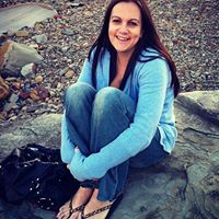 Vikki Robinson Photo 18