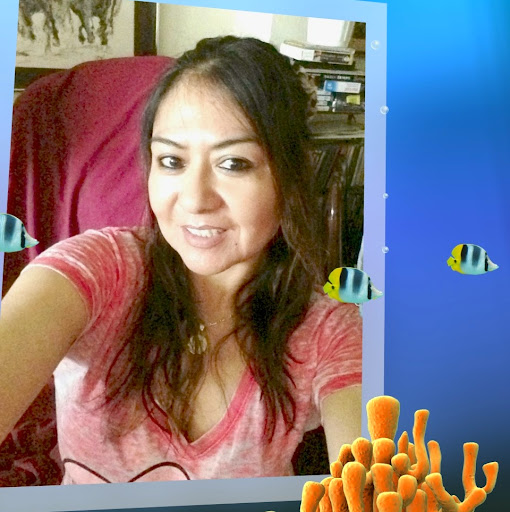 Carmen Sanchez Photo 48