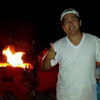 Carlos Vega Photo 35