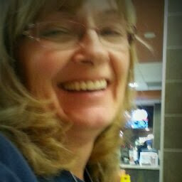 Roberta Halliday Photo 3