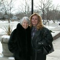 Kelly Armstrong Photo 37