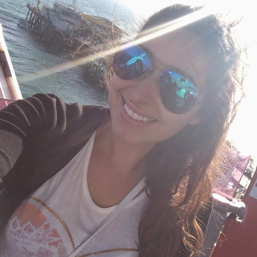 Becky Gonzalez Photo 9