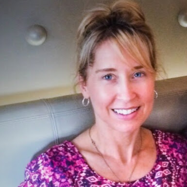 Nichole Hart Photo 2