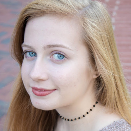 Sarah Locke Photo 2