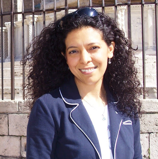Adriana Velazquez Photo 11
