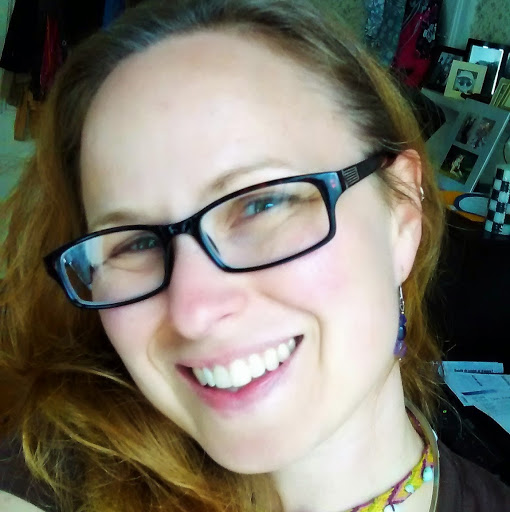Kristin Reynolds Photo 29