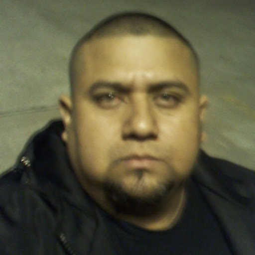 Alejandro Aviles Photo 1