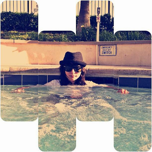Julie Gonzales Photo 19