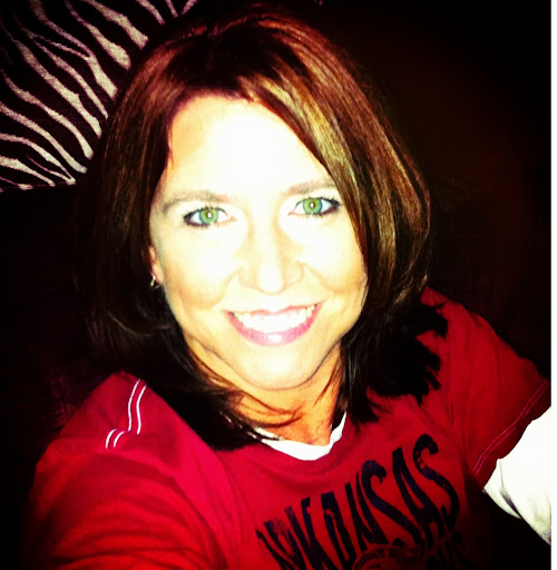 Lisa Dobbs Photo 30