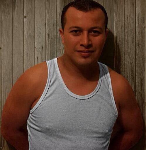 Alexander Mejia Photo 32