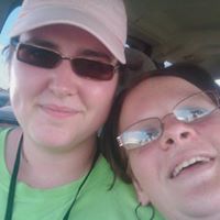 Jennifer Hinrichs Photo 4