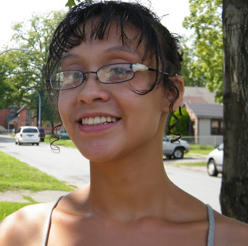 Crystal Simmons Photo 38