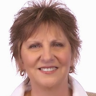Lorraine Allen Photo 24