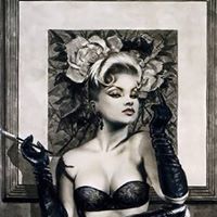 Brooke Garrett Photo 43