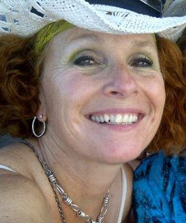 Sharon Stoltz Photo 10