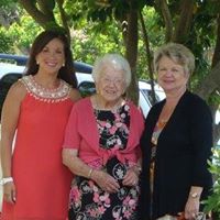 Vicki Grant Photo 31