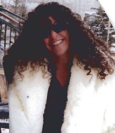 Diana Kemp Photo 22