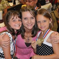 Lisa Edgar Photo 37
