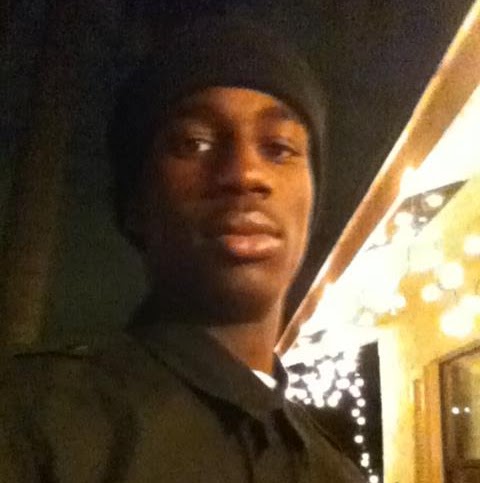Frantz Alexis Photo 17