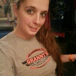 Cassandra Martin Photo 16