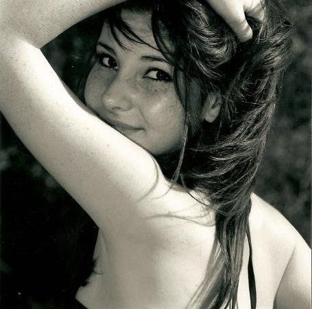 Jacqueline Hull Photo 10