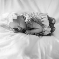 Sarah Frederick Photo 40