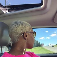 Dee Thomas Photo 31