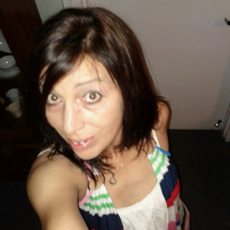 Wanda Sweat Photo 26