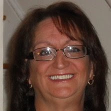 Debbie Mclaughlin Photo 28