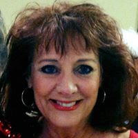 Paula Weeks Photo 13