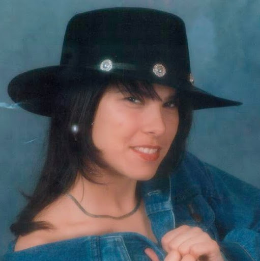 Fay Kiaurakis Photo 2