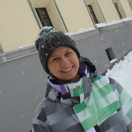 Valerie Neumann Photo 6