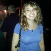 Stephanie Handley Photo 5