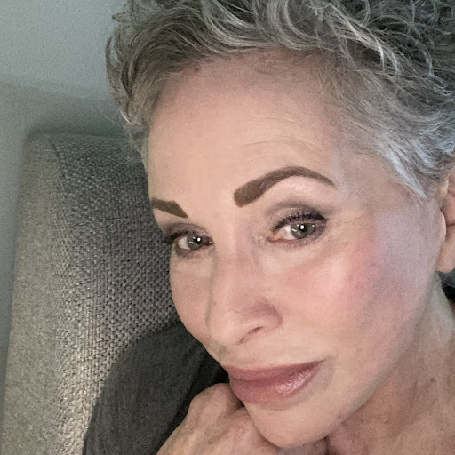 Debra Zimmerman Photo 7