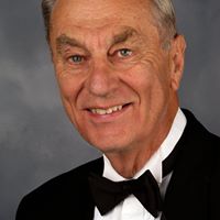 Carl Hahn Photo 13