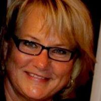 Diane Dunphy Photo 14