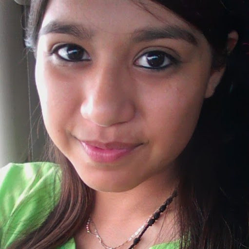 Alejandra Salinas Photo 33