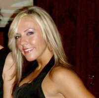 Jennifer Holm Photo 7