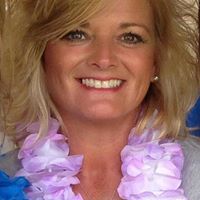 Kimberly Clevenger Photo 16