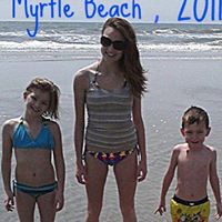 Amy Ross Photo 20