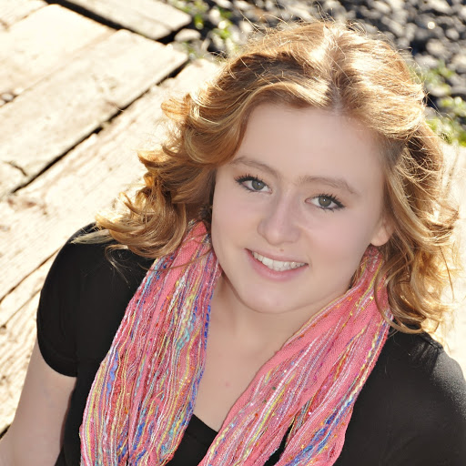 Emily Romano Photo 12