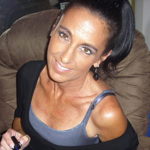 Kristie Thomas Photo 11