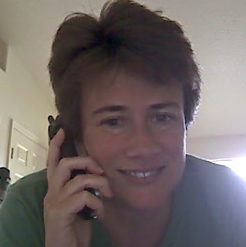 Carolyn Phillips Photo 26