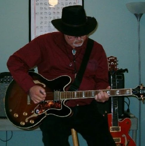Johnny Summers Photo 26
