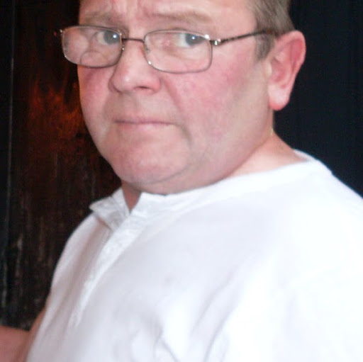 Francis Magee Photo 13