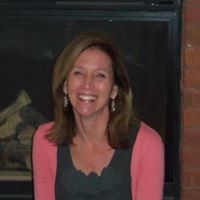 Sarah Perry Photo 23