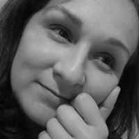 Anna Hubert Photo 30