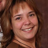 Carla Roberts Photo 40