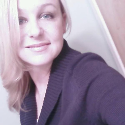 Amy Griggs Photo 39